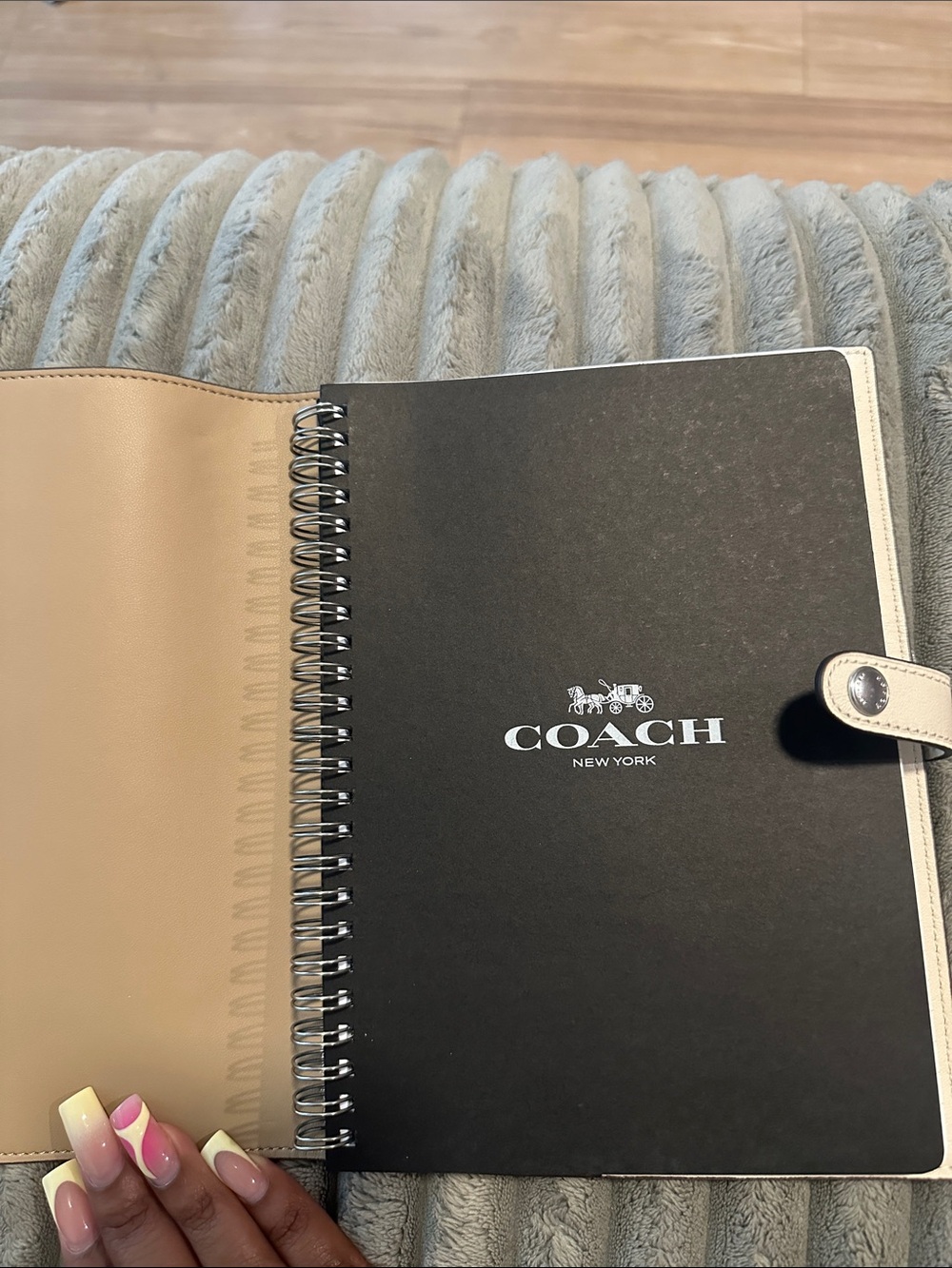 Coach White Leather Organizer with Red Cherry Print - Picture 3 of 3